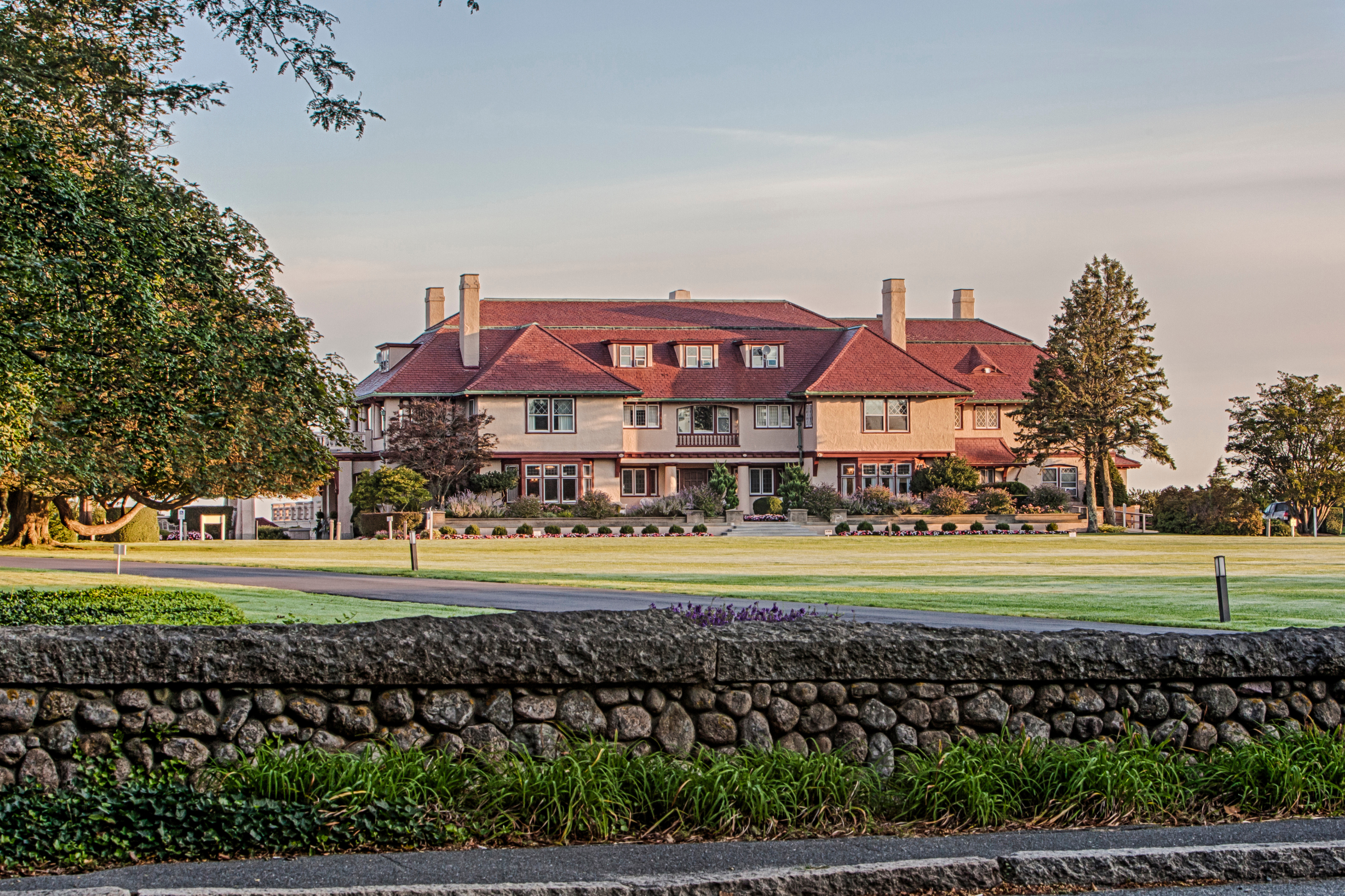 The Mansion At Ocean Edge 7/69