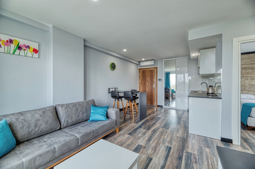 Gris & Verde Suite Hotel 37/50