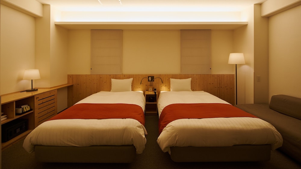SUPERIOR, TWIN BEDS