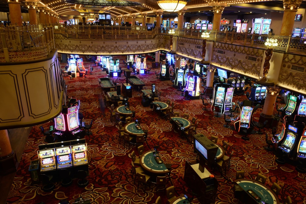 Ameristar Casino Hotel Kansas City 44/48