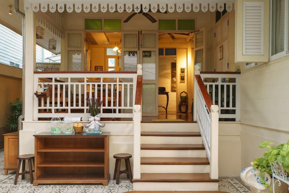 Baan Dinso Hostel 12/51