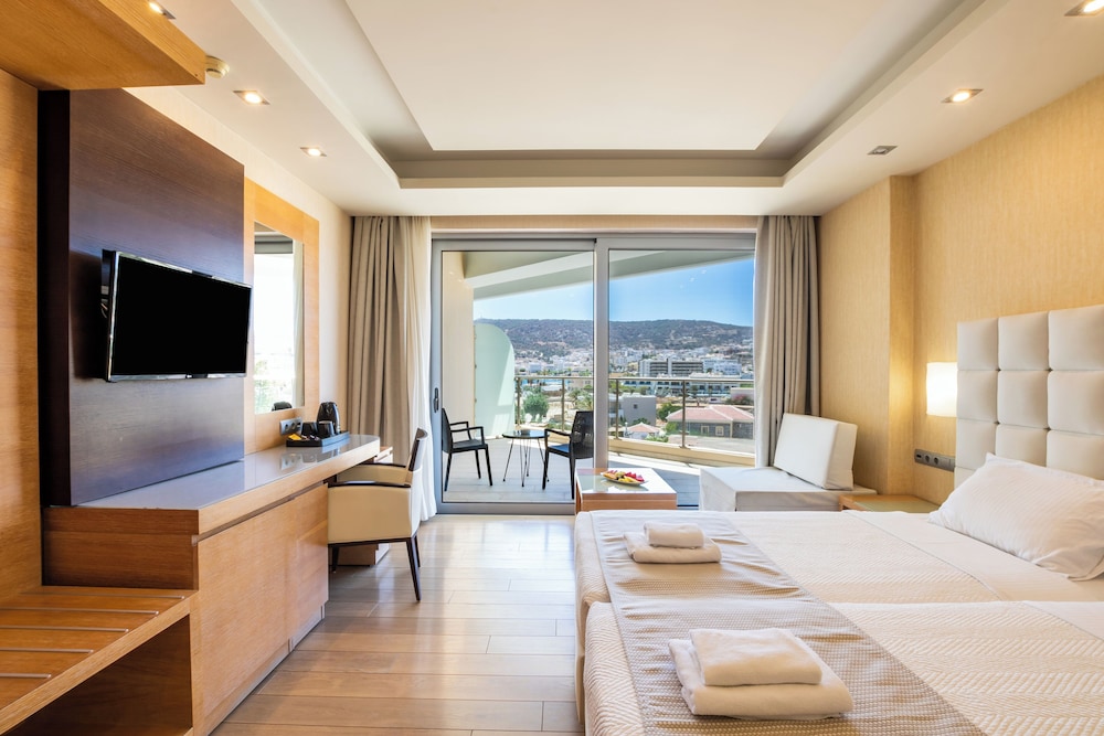 Konstantinos Palace 14/50