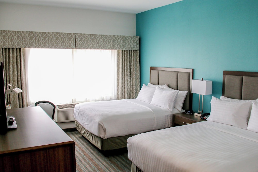 Standard, 2 Queen Beds, Accessible, Holiday Inn Hotel Suites Denver Tech Center Centennial 4/8