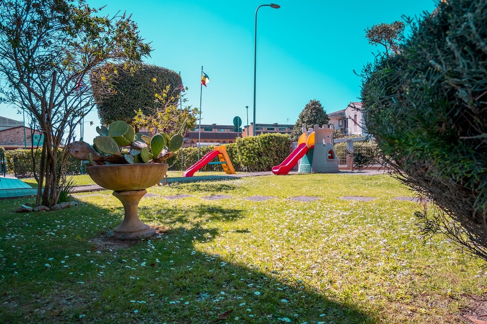 Beverly Park Residence 36/45