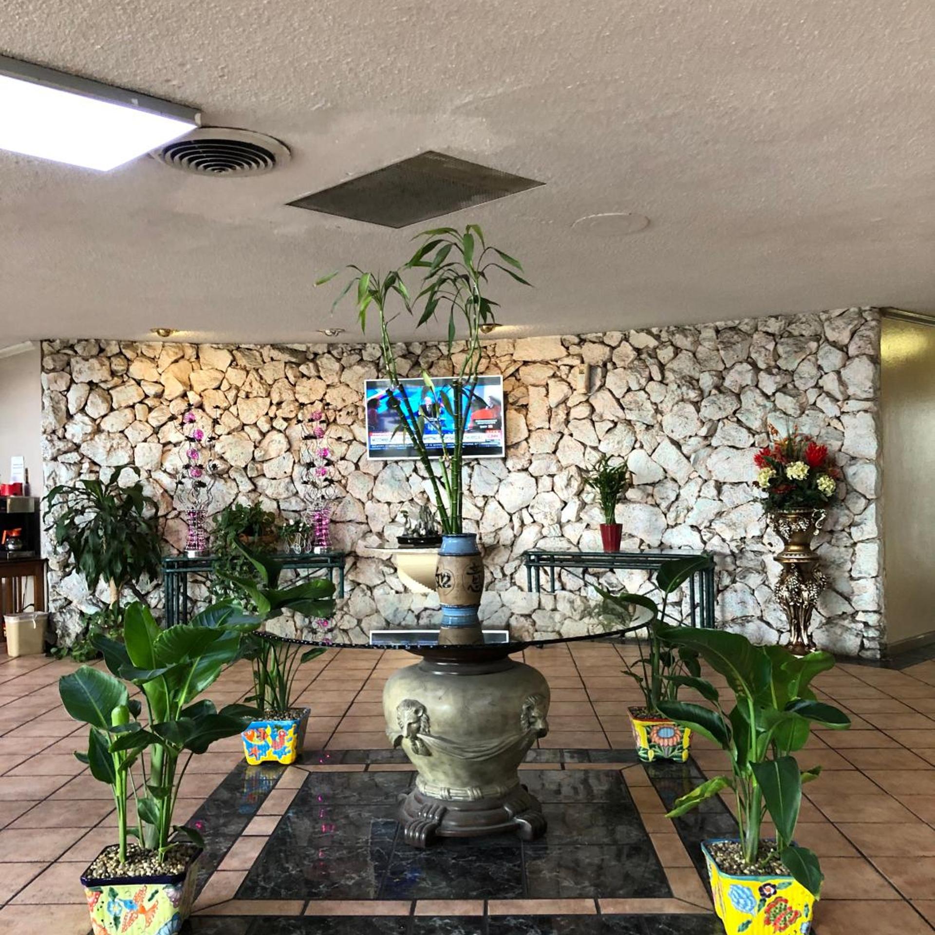 Western Inn Houston 8/39