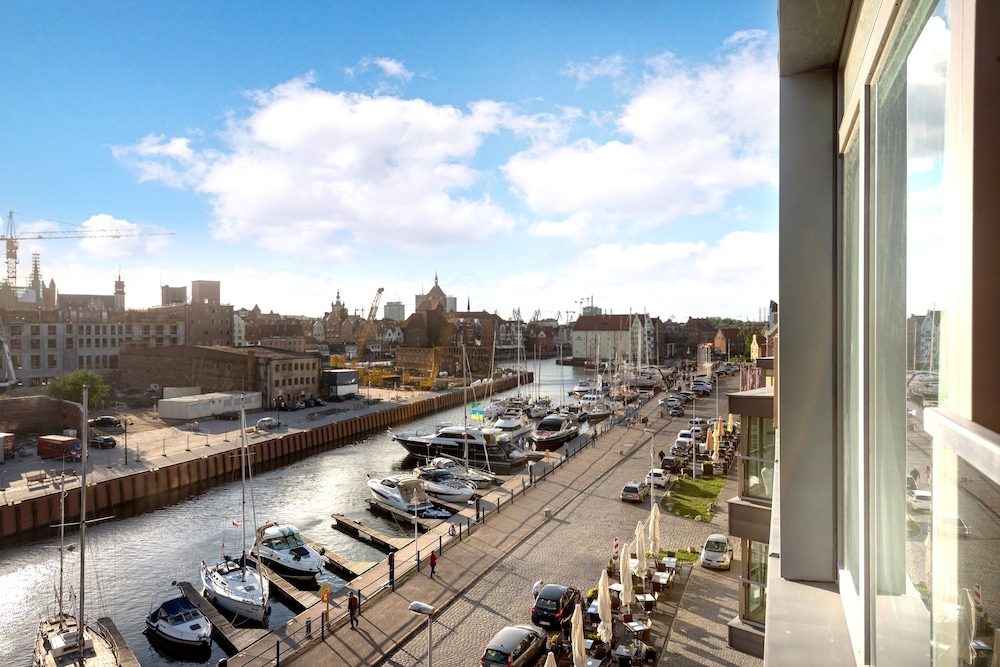 Apartinfo Waterlane Apartments 43/50