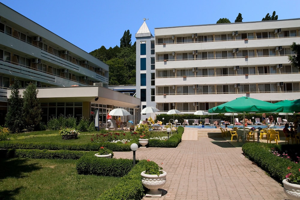 HOTEL OASIS 26/29