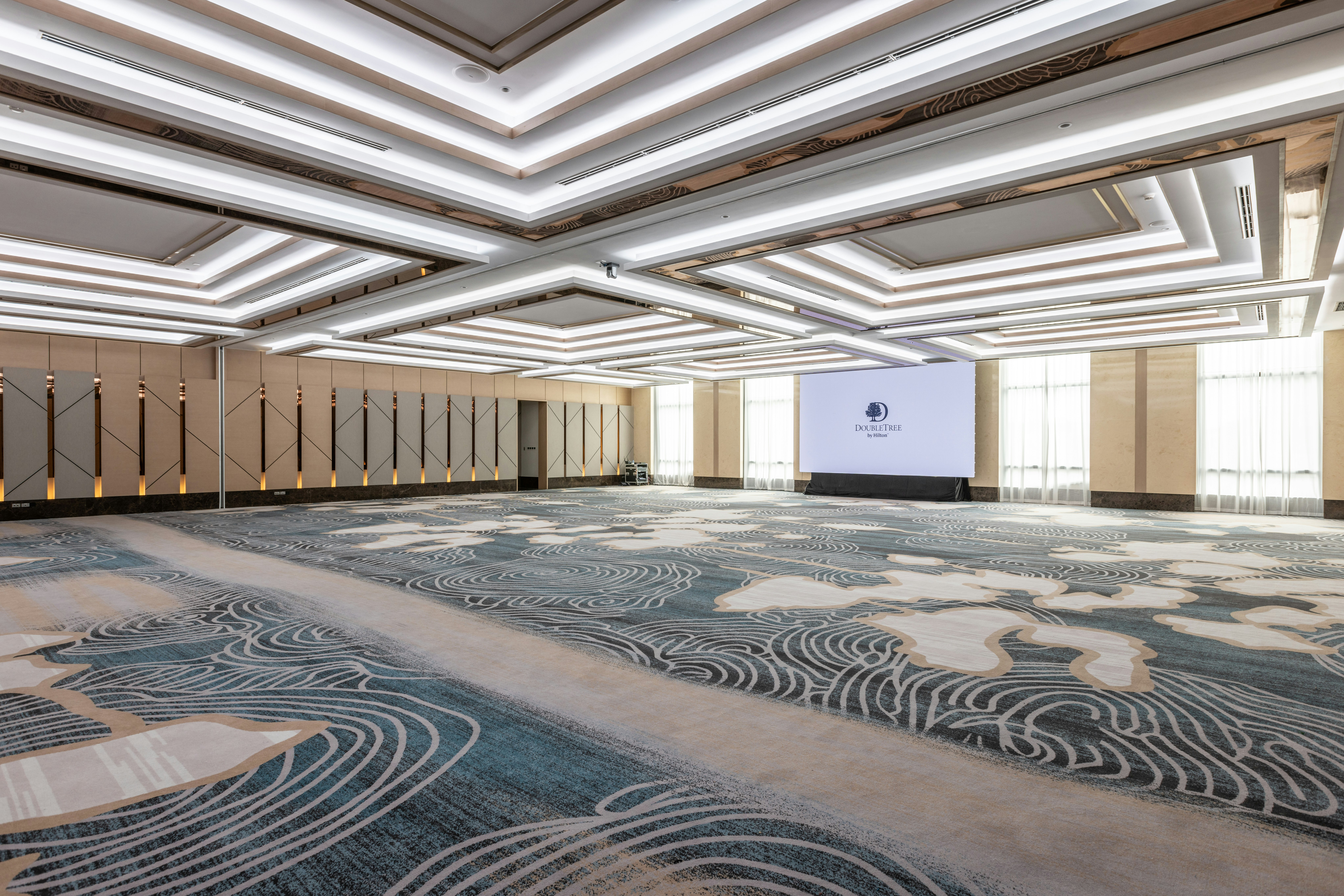 DoubleTree by Hilton Vientiane 45/47