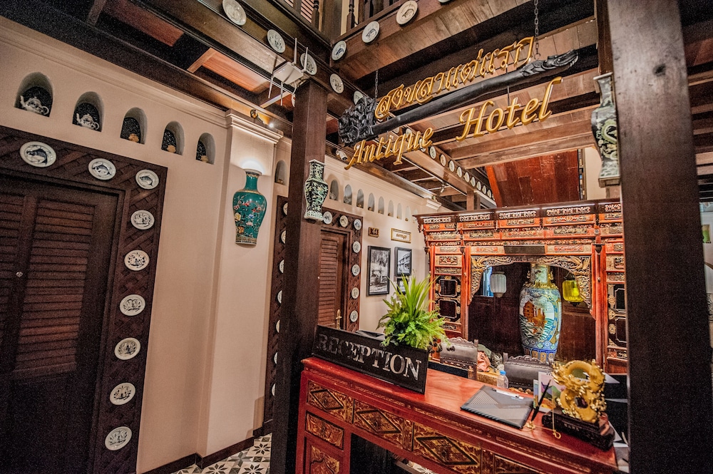 Songkhla Tae Raek Antique Hotel 4/47