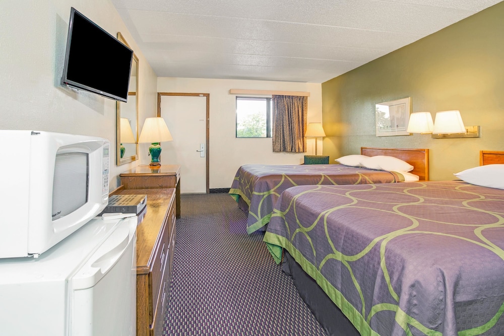 Super 8 By Wyndham Fort Mitchell Cincinnati Area 16/29