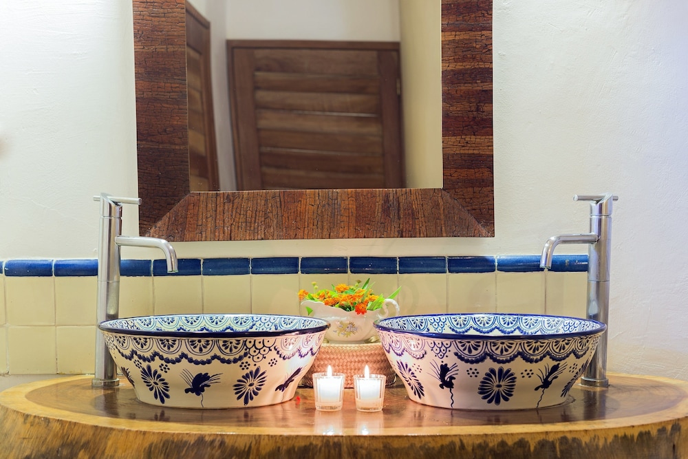 Ser Casasandra Boutique Hotel 54/78