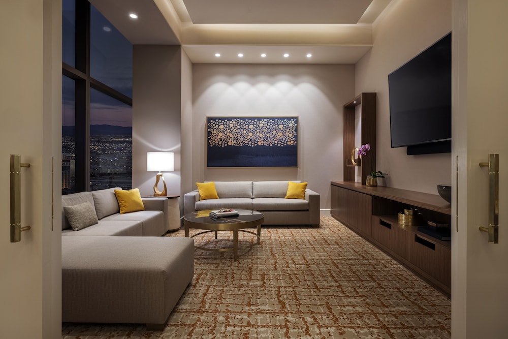 Las Vegas Hilton at Resorts World 45/78