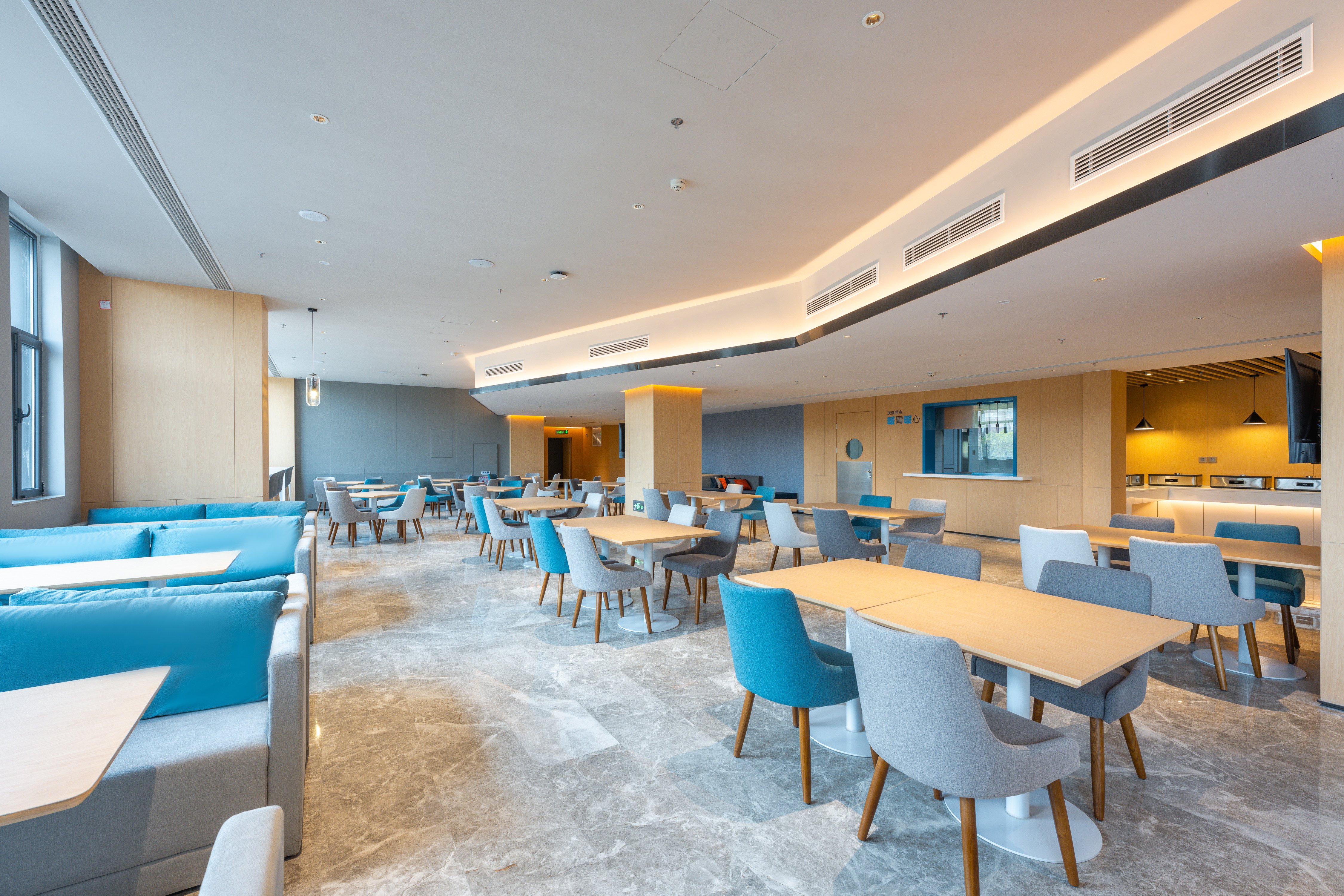Holiday Inn Express Xinji City Center an IHG Hotel 31/38