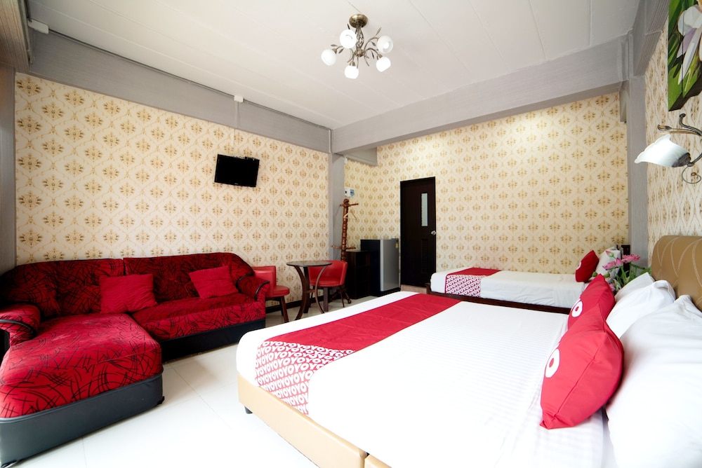 OYO 465 Krung Kao Traveller Lodge 27/37