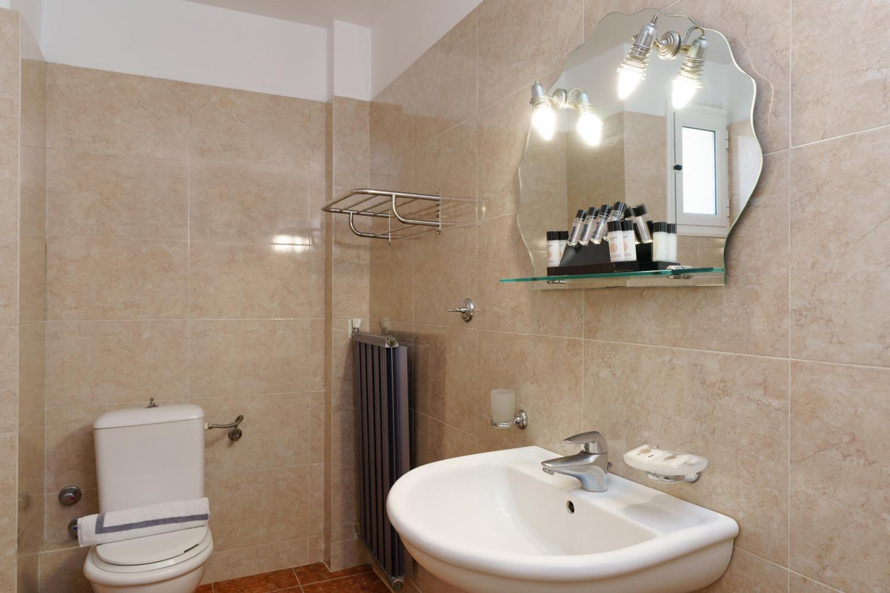 stefania hotel
