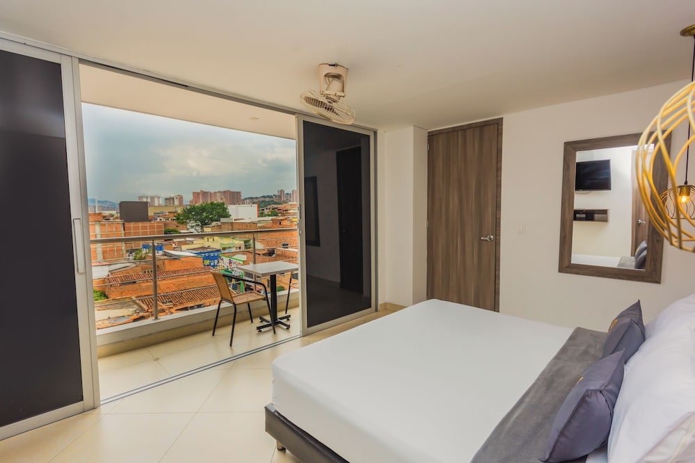 AYENDA 1250 PERLATTO 18/49