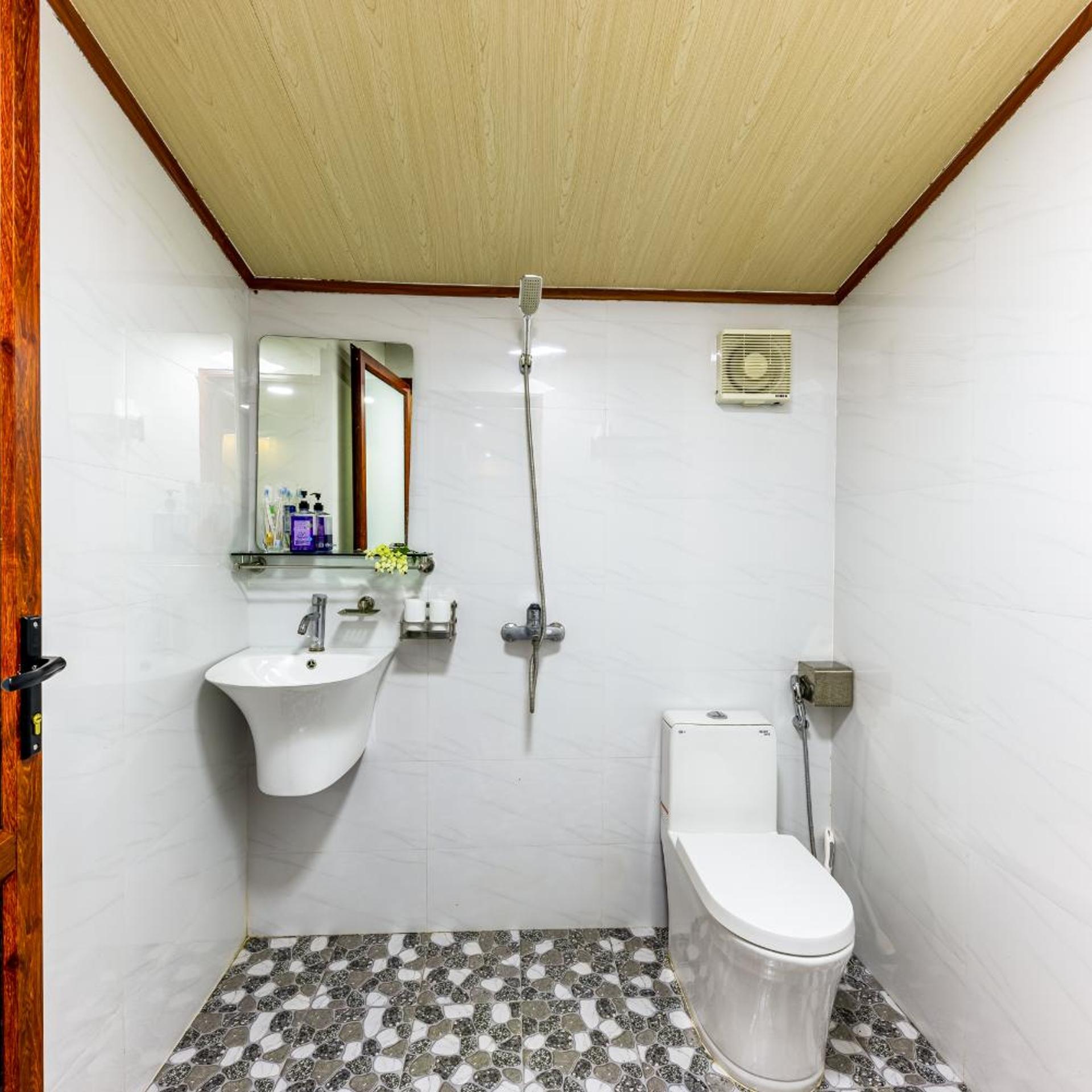 Long Phuong Homestay 55/55