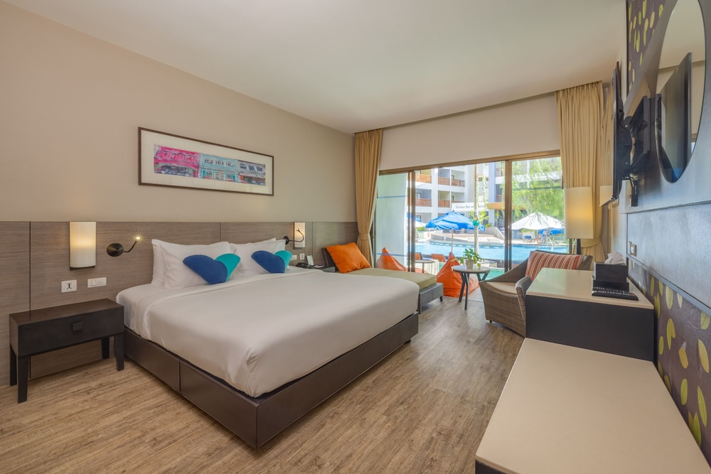 Premier, Double Bed, Water Front، Deevana Plaza Phuket Patong 5/10