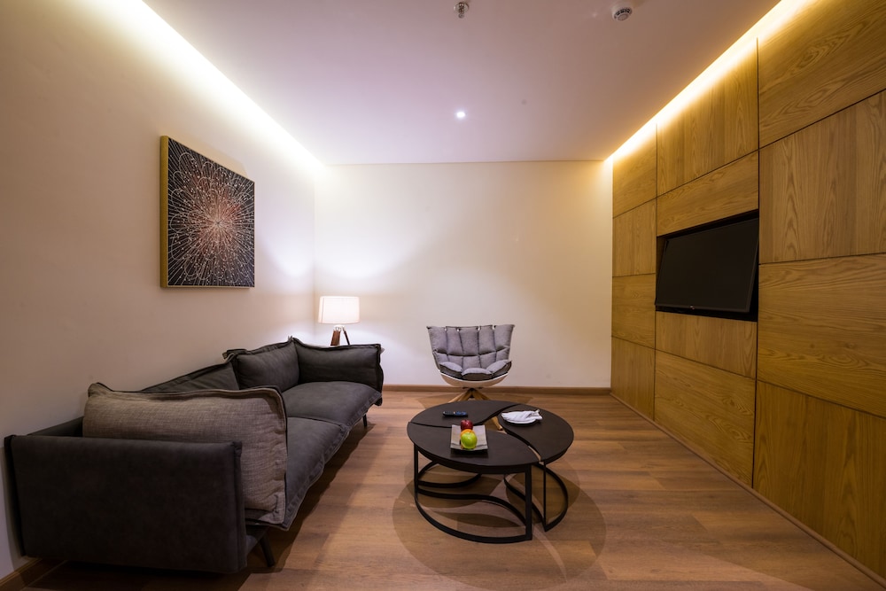The Fern Residency Jamnagar 23/50