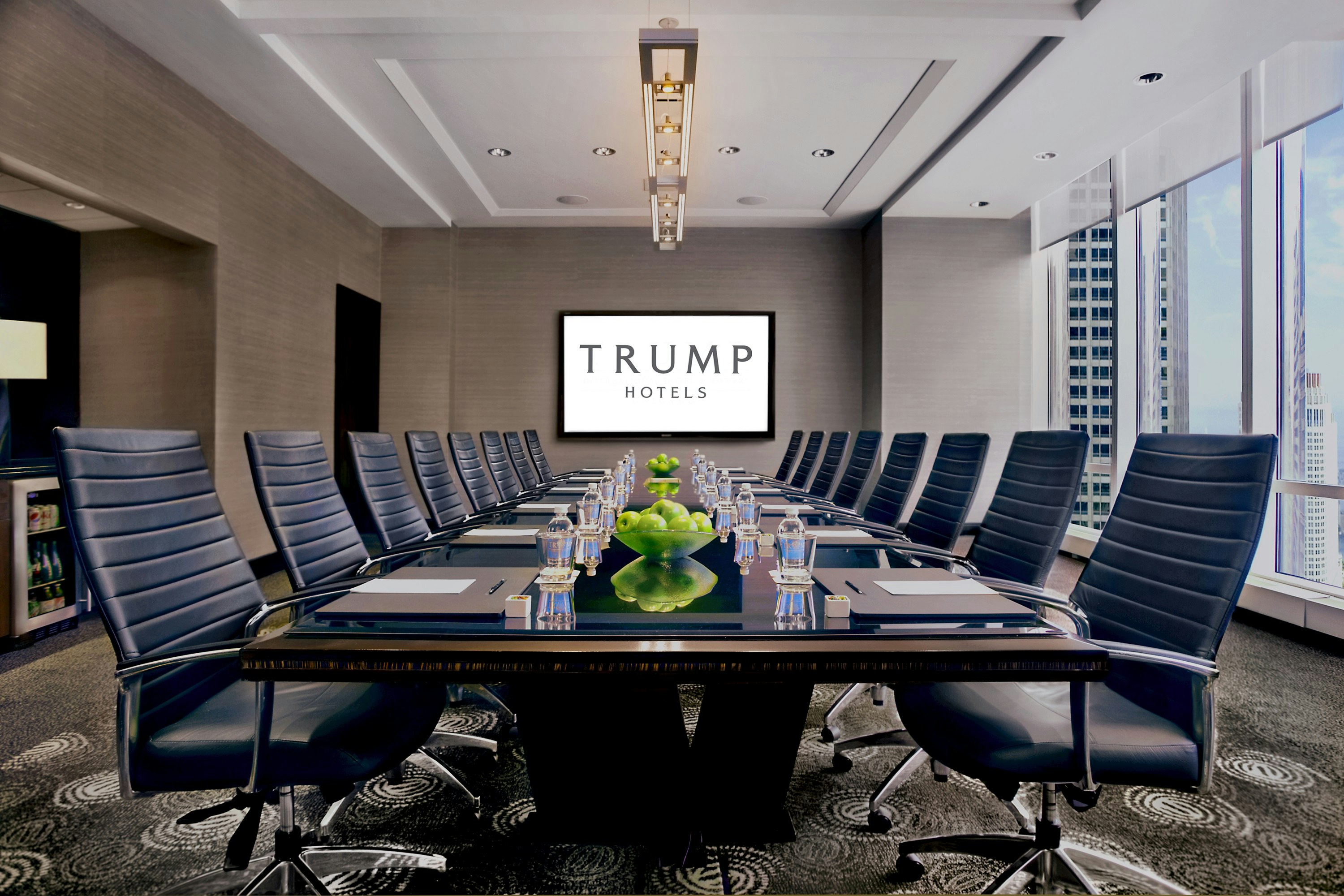 Trump International Hotel & Tower Chicago 71/84