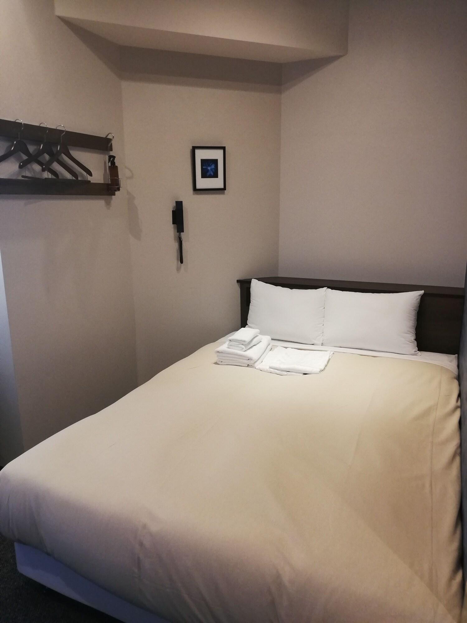 Moderate, Double Bed