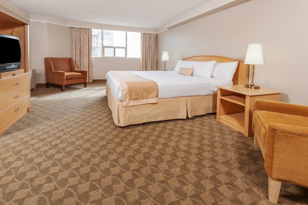 Edmonton Inn and Conference Centre 6/23
