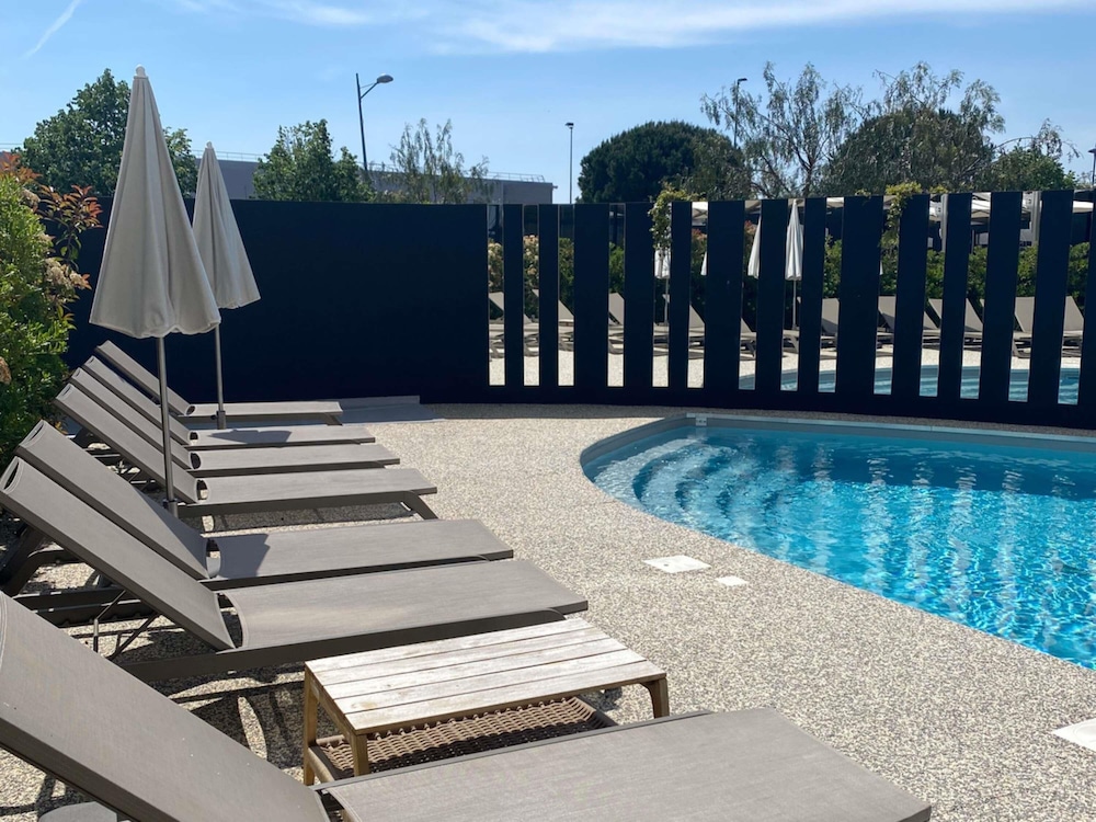 Ibis Lunel Petite Camargue 47/50