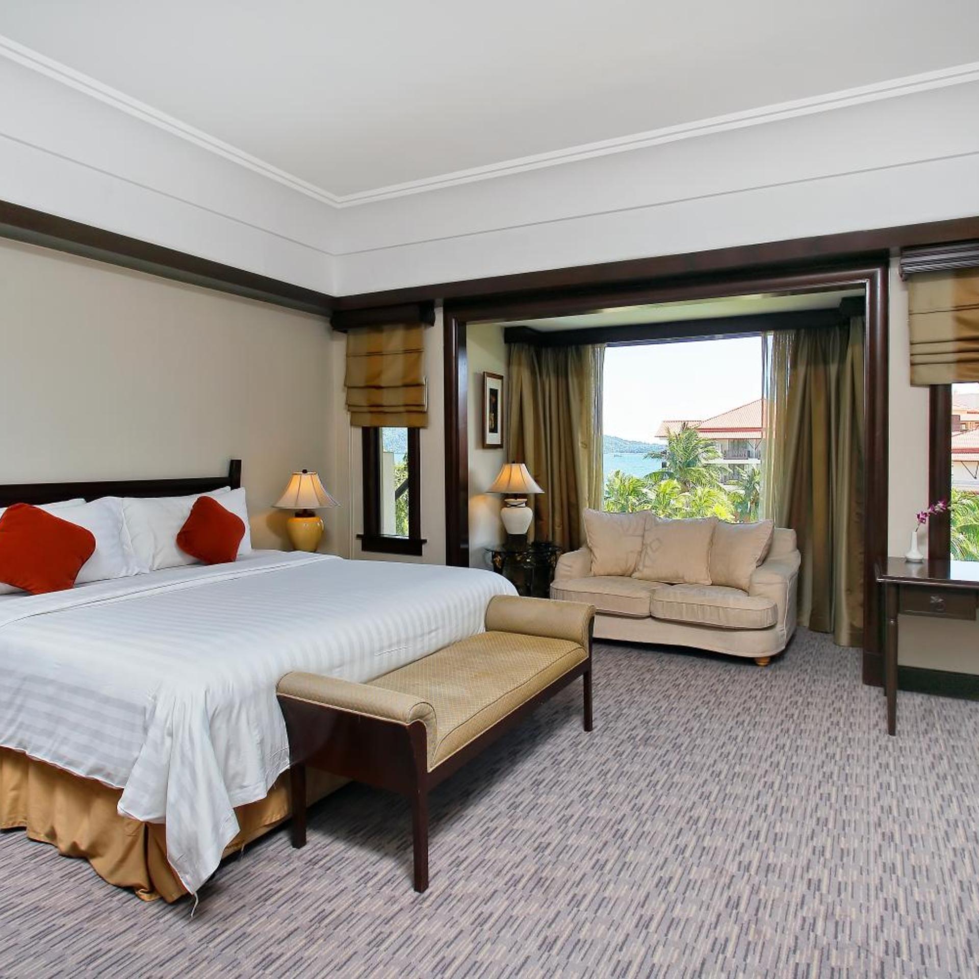 Magellan Club Suite.