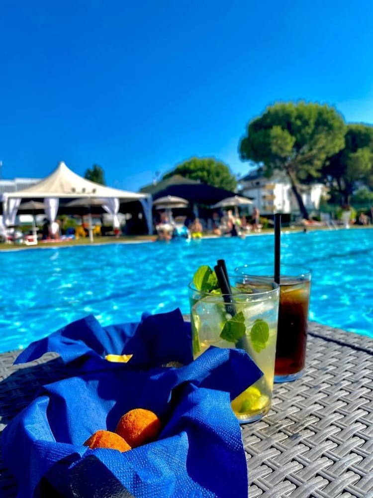 HOTEL FALCONE 28/32