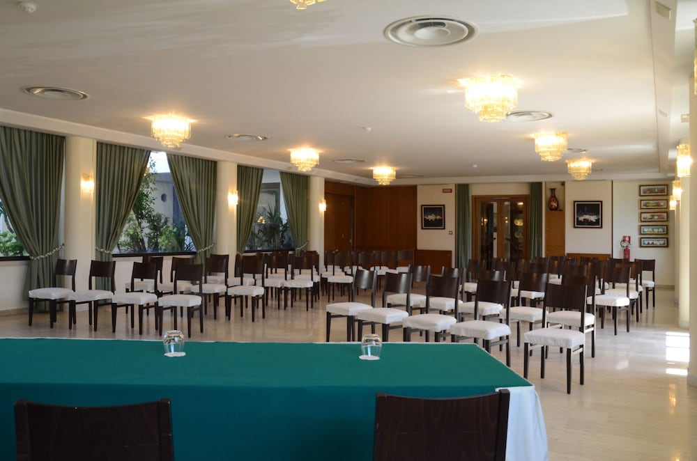 HOTEL BASSETTO 35/46