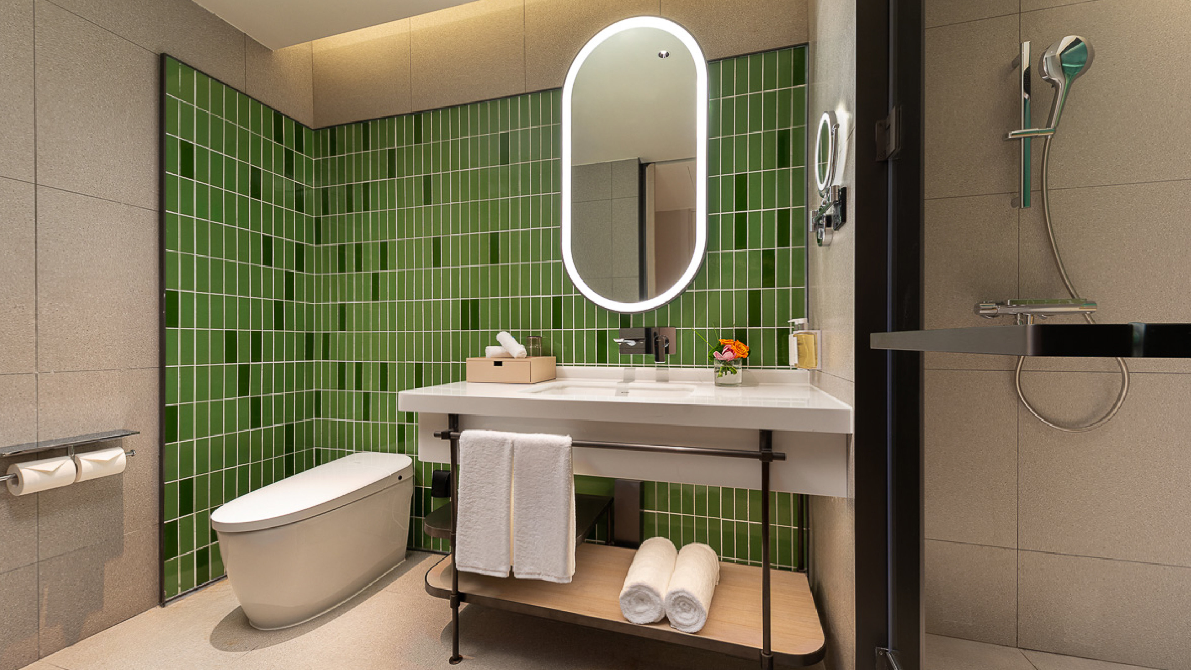 Holiday Inn Shanghai Pudong Airport 45/50