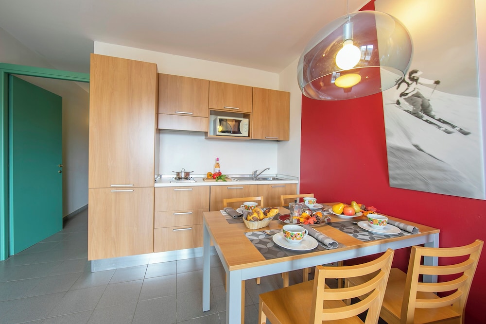 Villaggio Olimpico Apartments 47/50