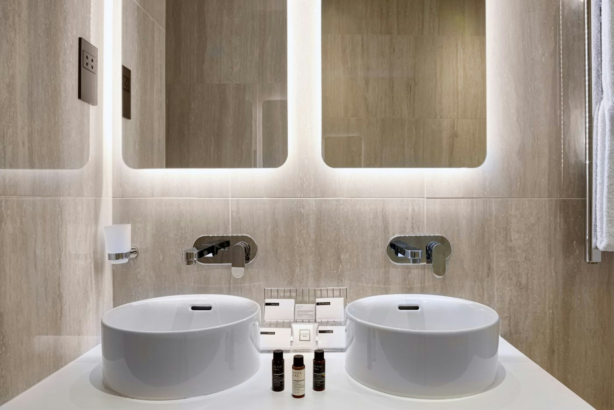 The Queens Gate Hotel 37/37