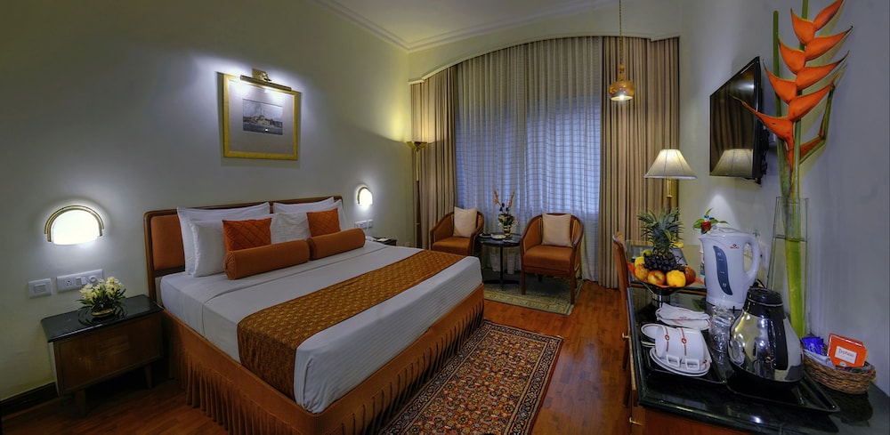 Clarks Hotel 16/50