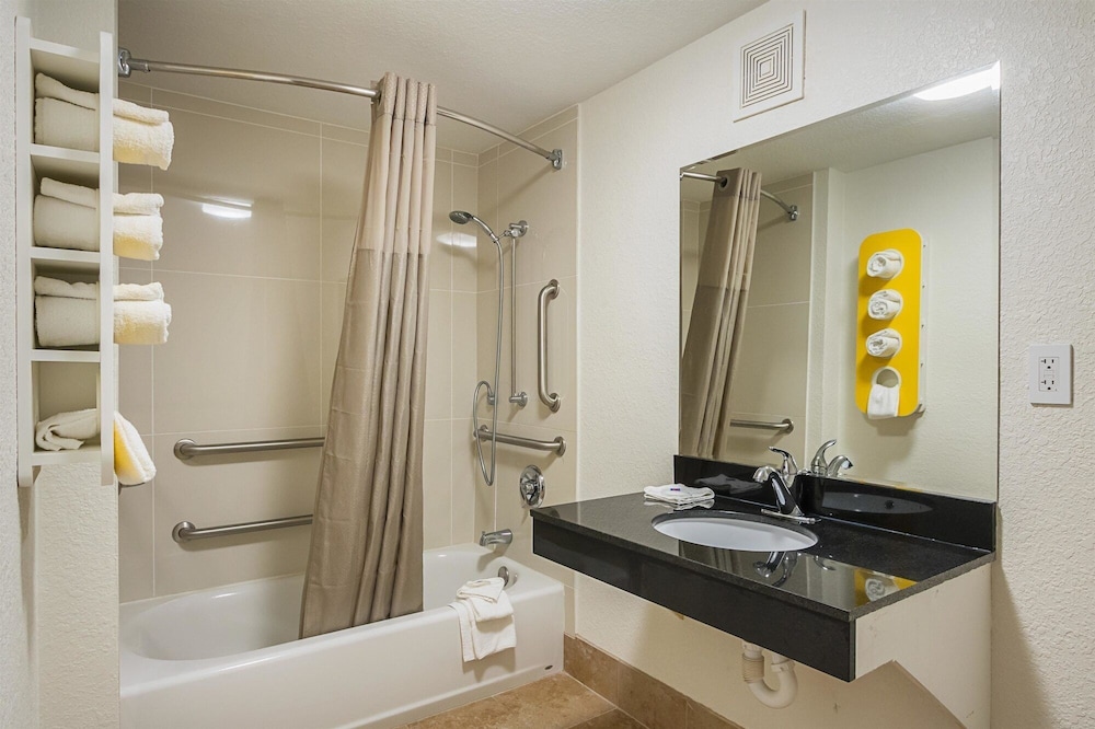 Motel6 Savannah, GA - Midtown 44/44