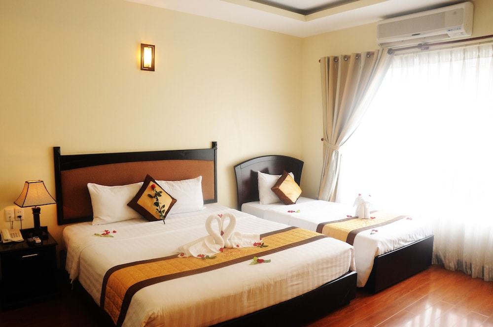 Than Thien Friendly Hotel 12/47
