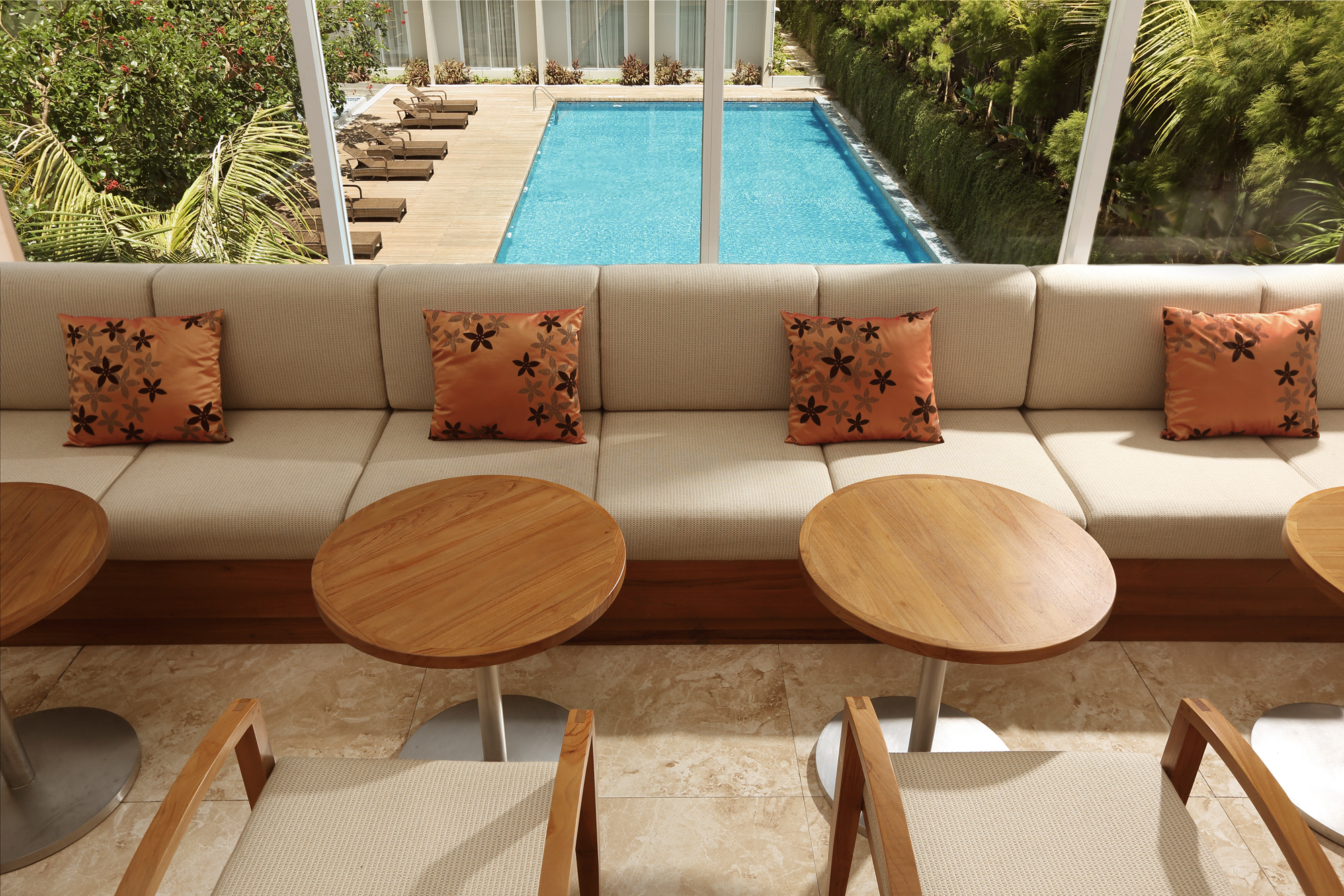 Diamond Hotel Kuta Bali (Ex Holiday Inn Express Bali Raya Kuta) 33/50