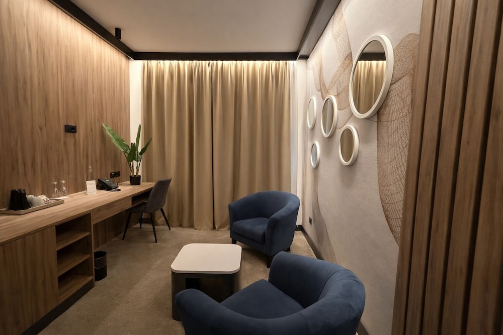 Hotel Turist 29/49