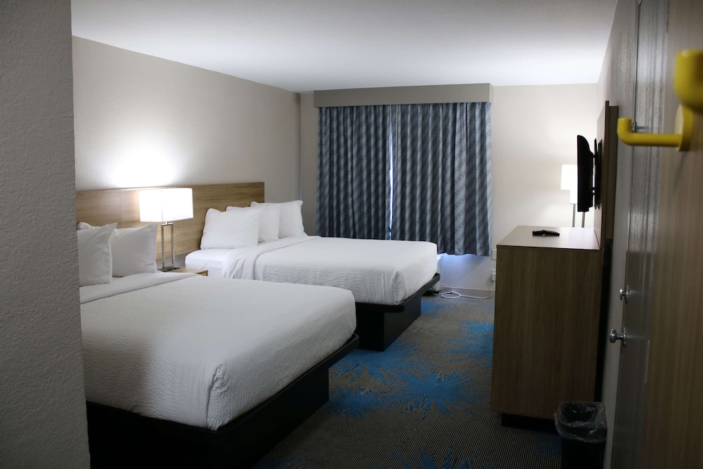 ROOM, 2 QUEEN BEDS, ACCESSIBLE
