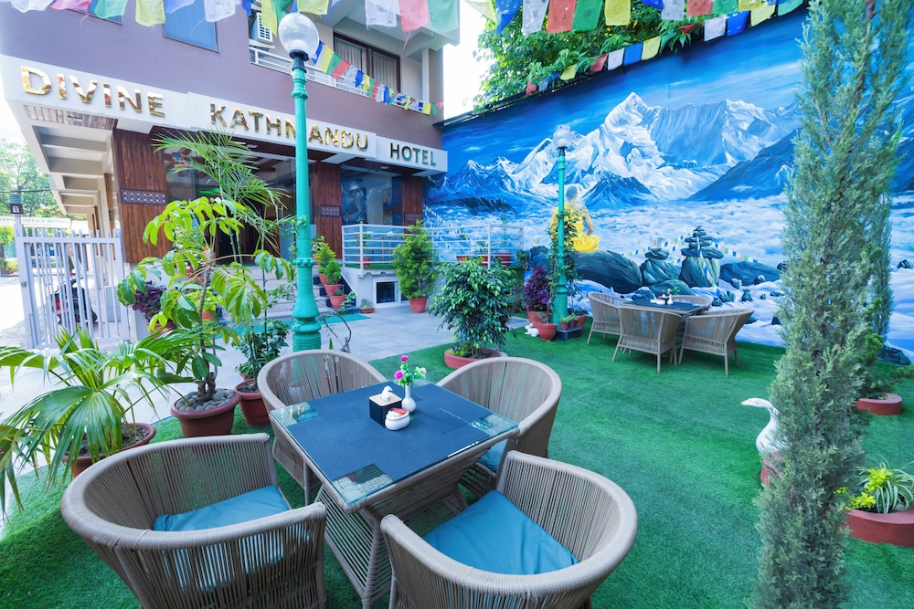 Divine Kathmandu Hotel 32/45