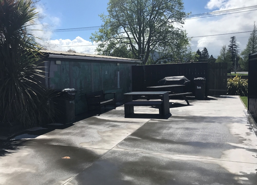 Rotorua Thermal Holiday Park 70/73