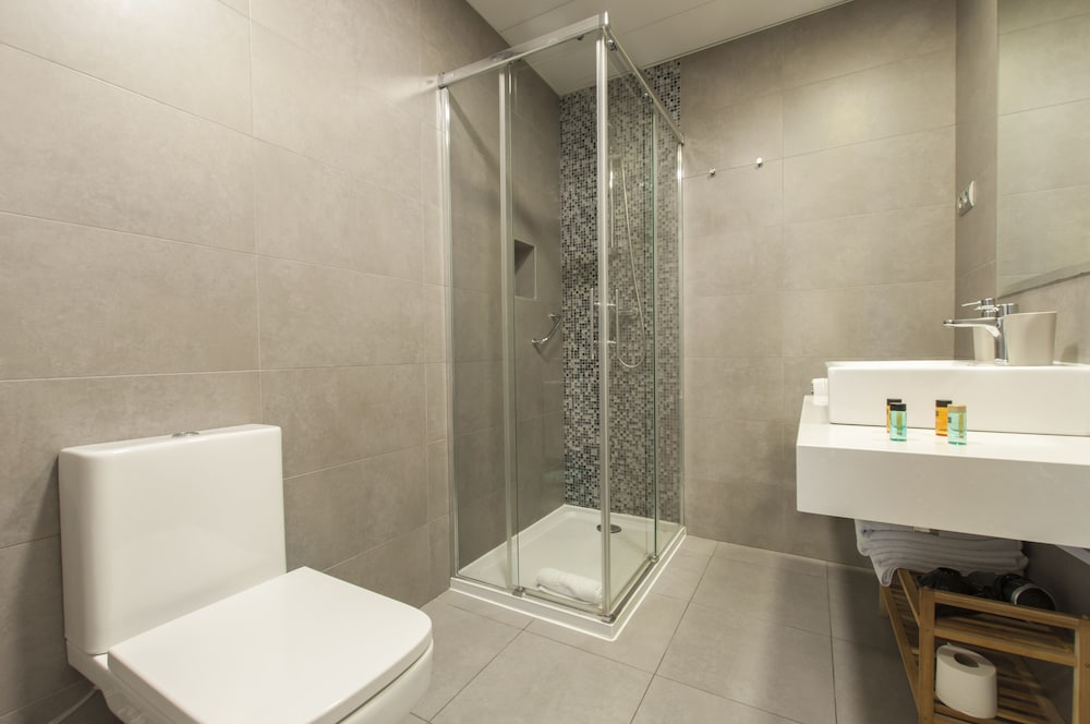 Arenal Suites 44/50