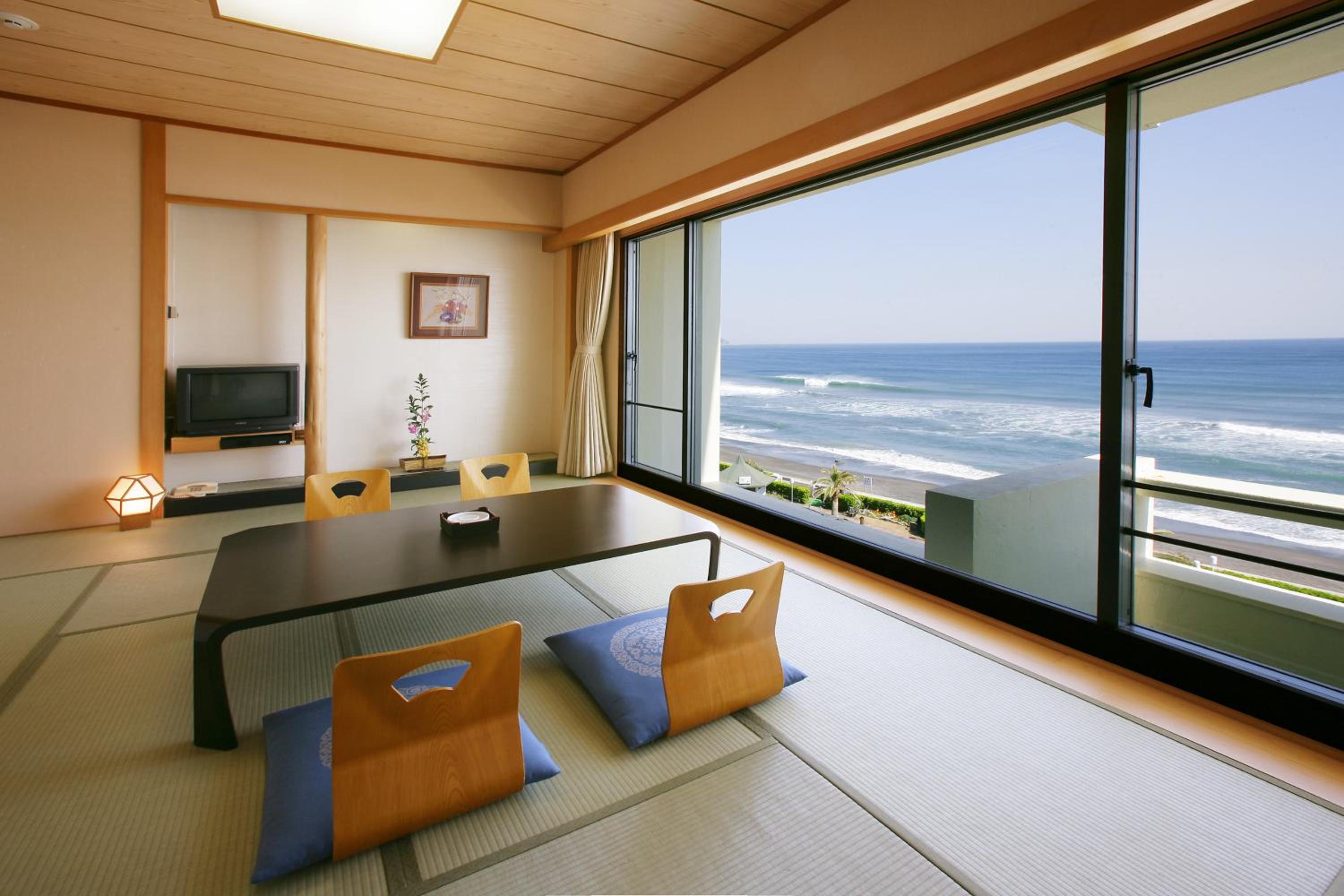 Japanese, Standard, Double or Twin Bed