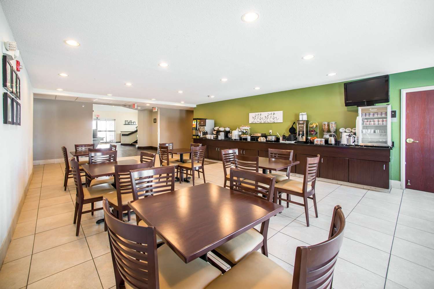 Sleep Inn Decatur I-72 25/30