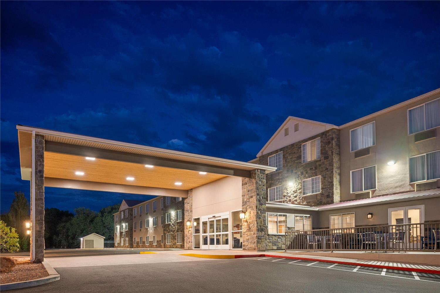 La Quinta Inn Suites Moab 1/48