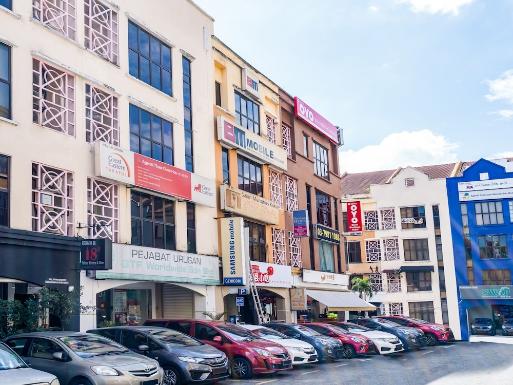 OYO 89652 Bjorn Boutique Hotel 20/25