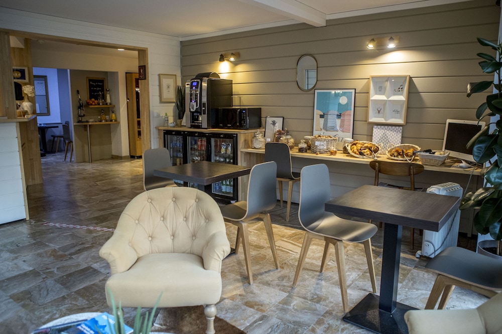 Ostal Pau Universite, Sure Hotel Collection by Best Western 35/44