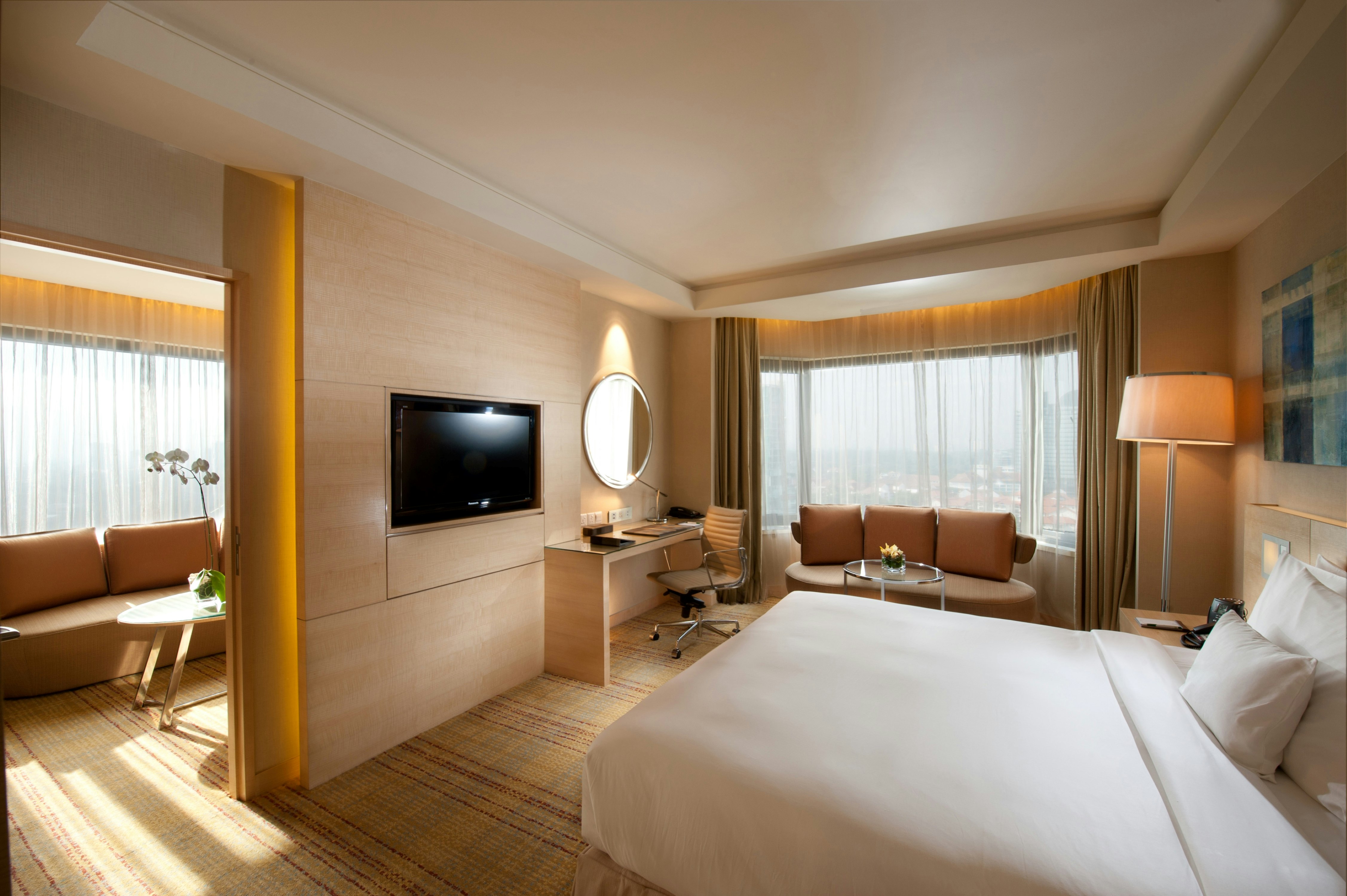 Deluxe, Suite, King Bed