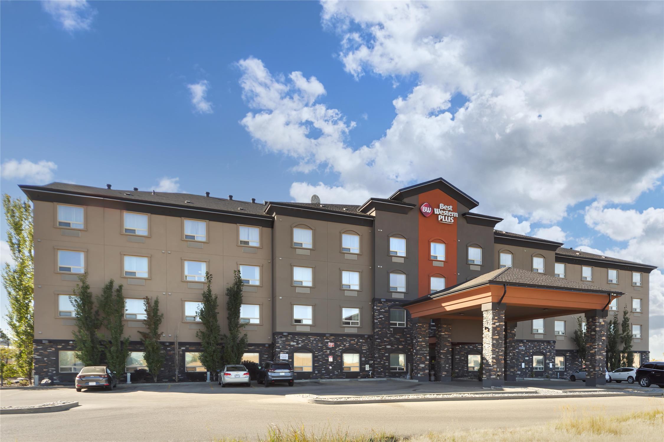 Best Western Plus Sherwood Park Inn and Suites 5/59