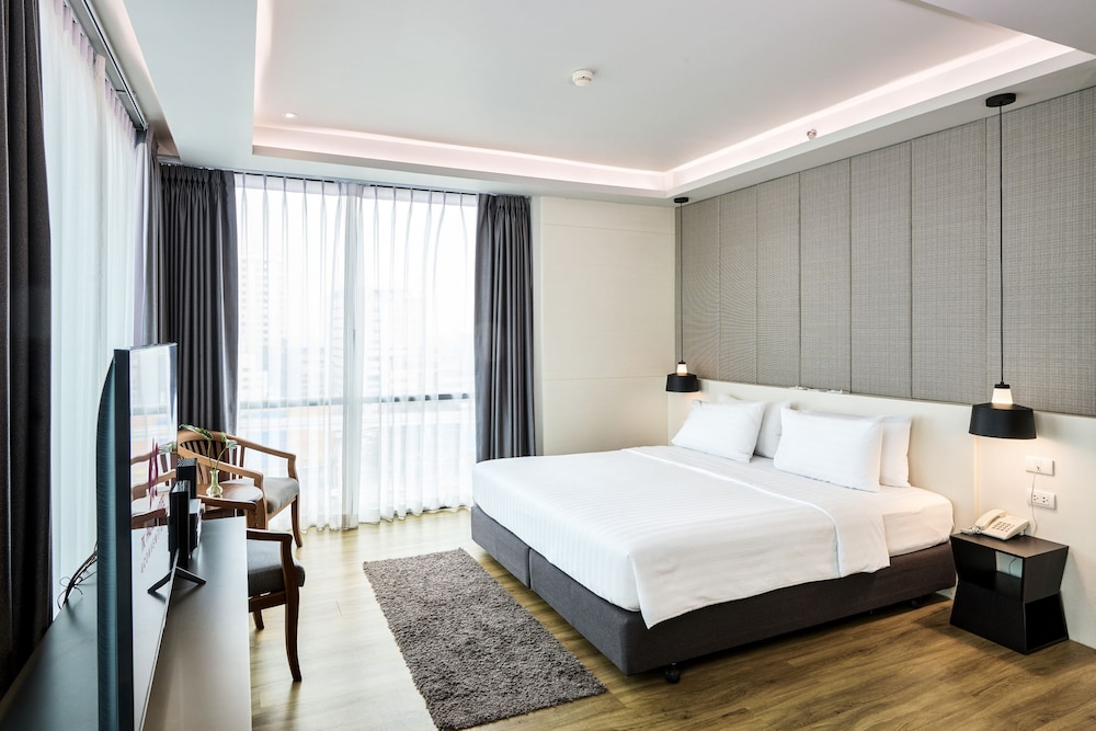 Mini Suite Room